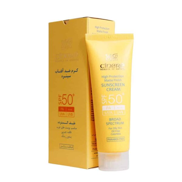 ضدآفتاب سینره SPF 50 بدون رنگ فاقد چربی حجم 50 میلی لیتر