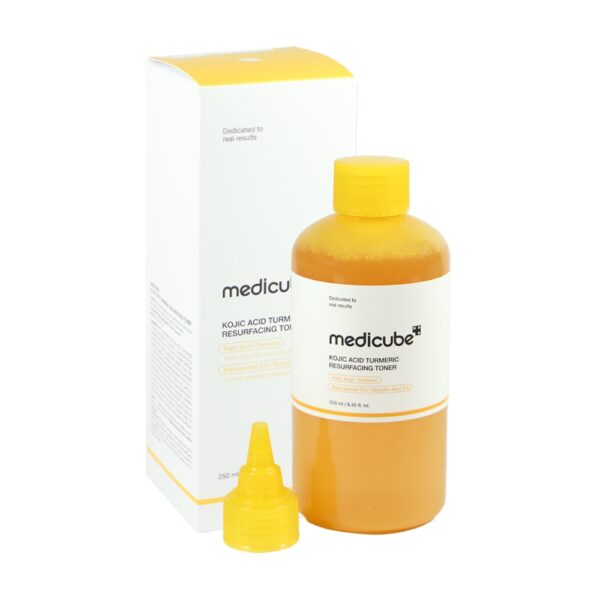 تونر لایه بردار و جوانساز کوجیک اسید و زردچوبه مدی کیوب Medicube Kojic Acid Turmeric Resurfacing Toner